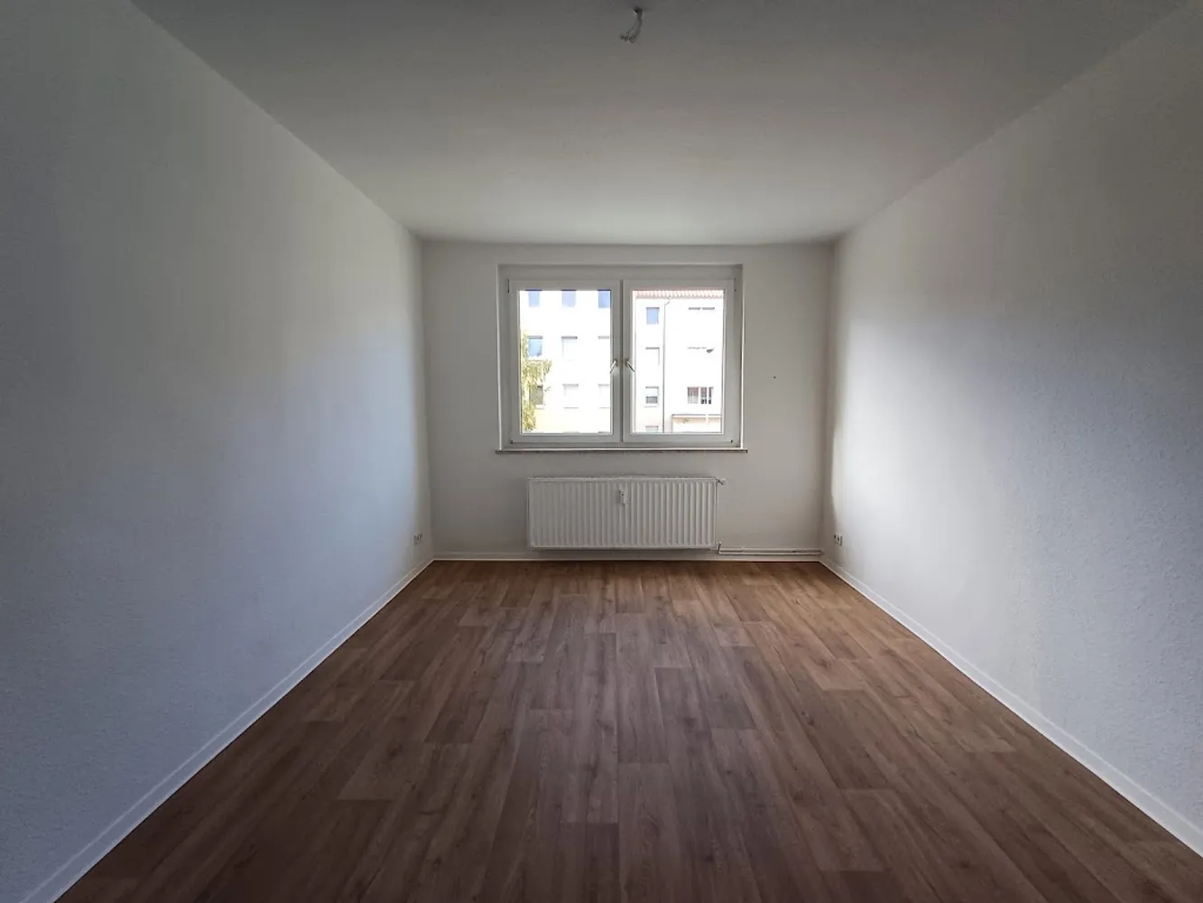 4 Zimmer Wohnung mit 76 m² in Merseburg – Bild 3