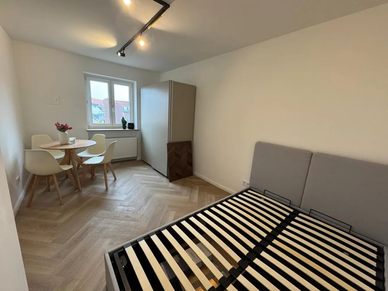 1 room apartment with 20 m² in Augsburg – Photo 7