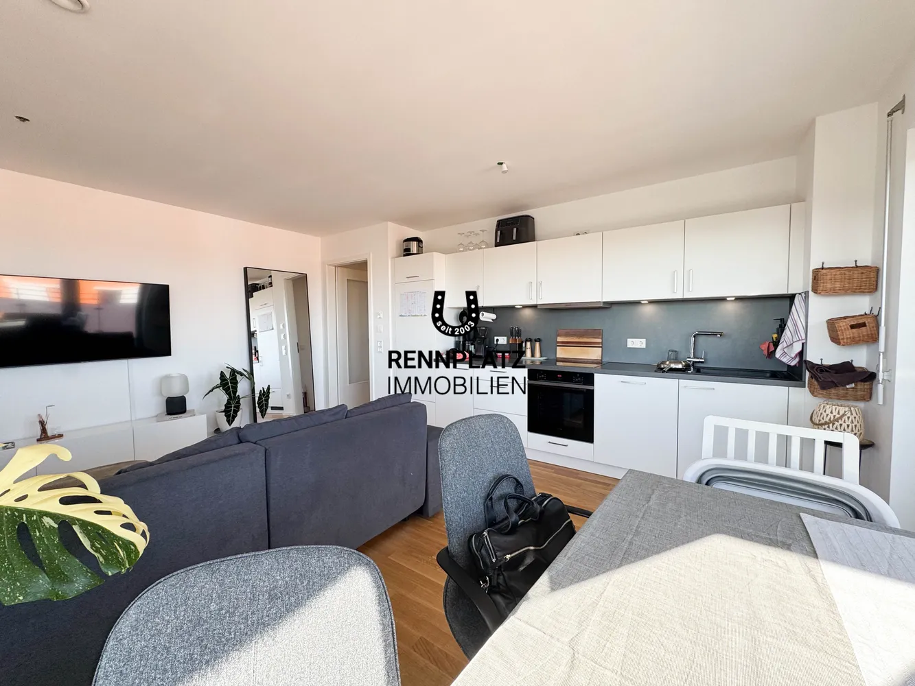 2 room apartment with 62 m² in Regensburg – Photo 2