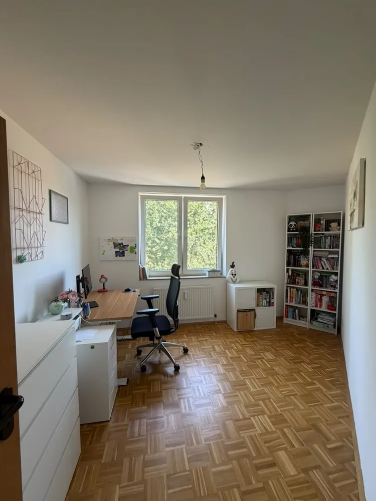 3 Zimmer Wohnung mit 81 m² in Düsseldorf – Bild 4