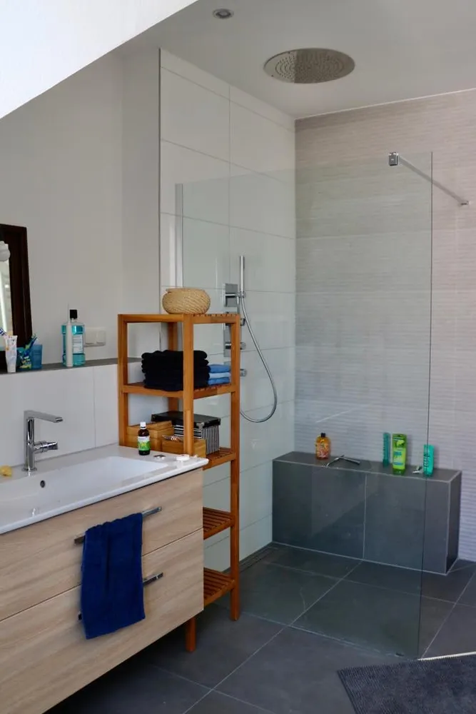 4 Zimmer Wohnung mit 120 m² in Frankfurt am Main – Bild 4