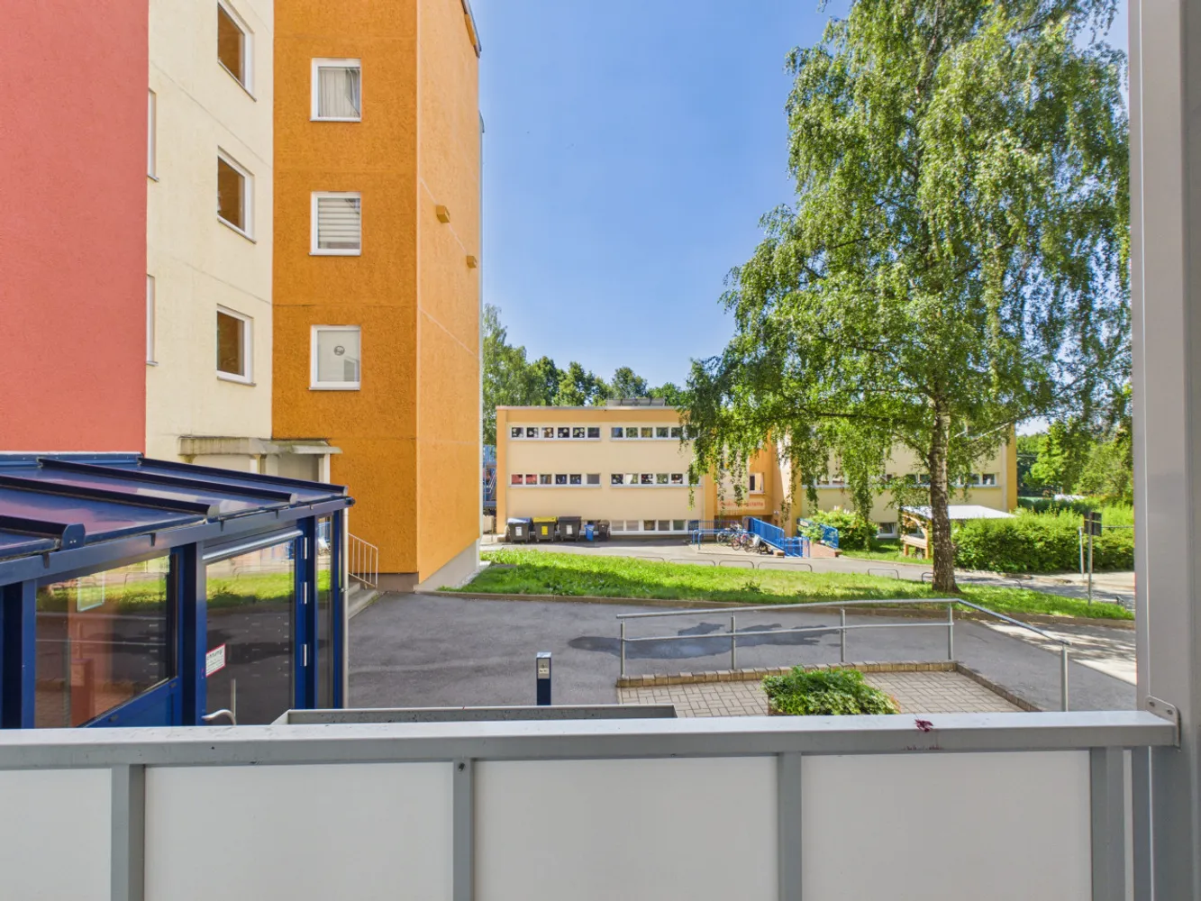 2 room apartment with 65 m² in Chemnitz – Photo 6