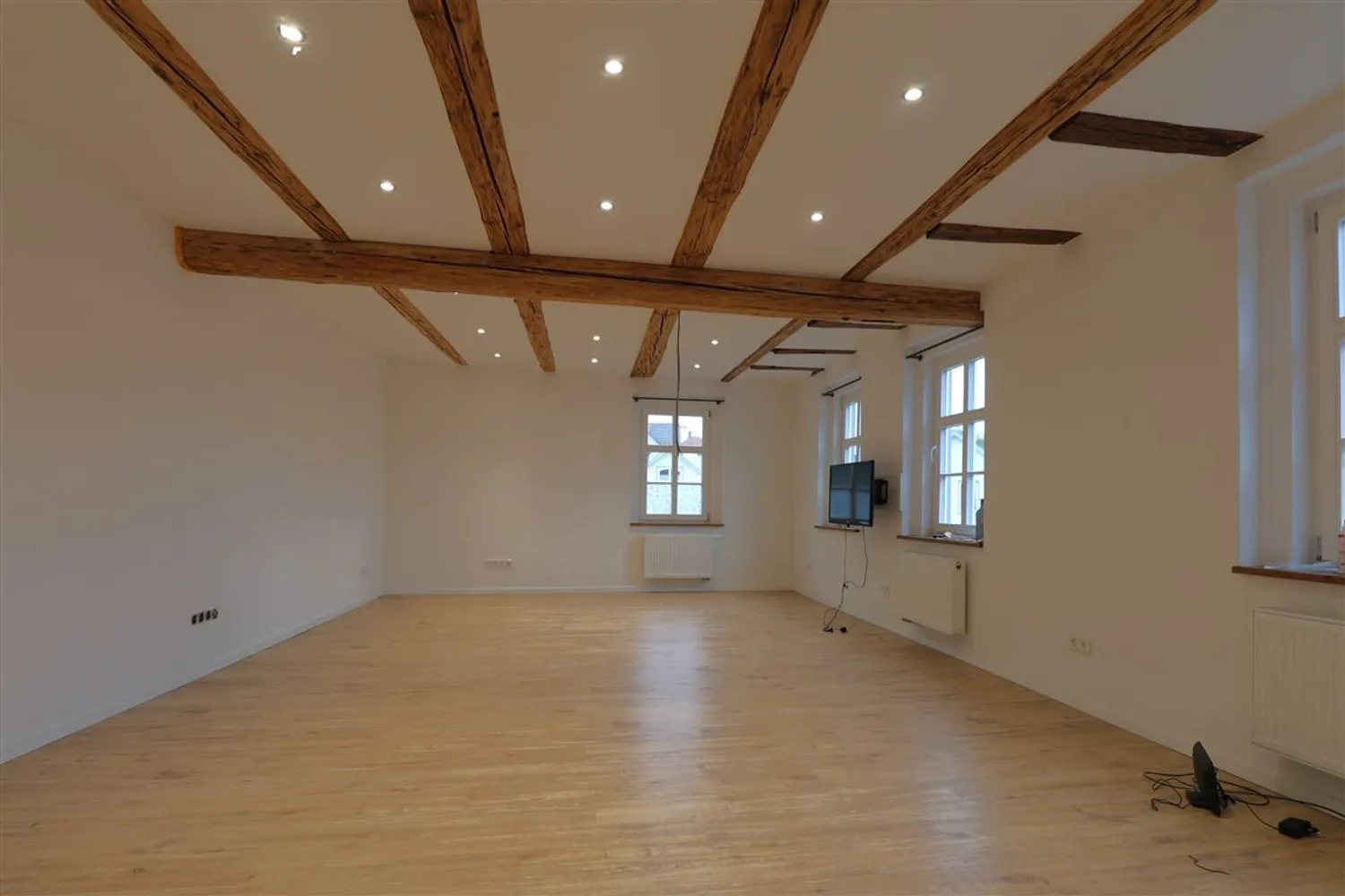 4 Zimmer Wohnung mit 141 m² in Eschwege – Bild 2