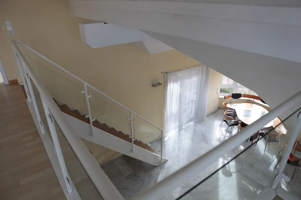 10 Zimmer Wohnung mit 200 m² in Bruchsal – Bild 10
