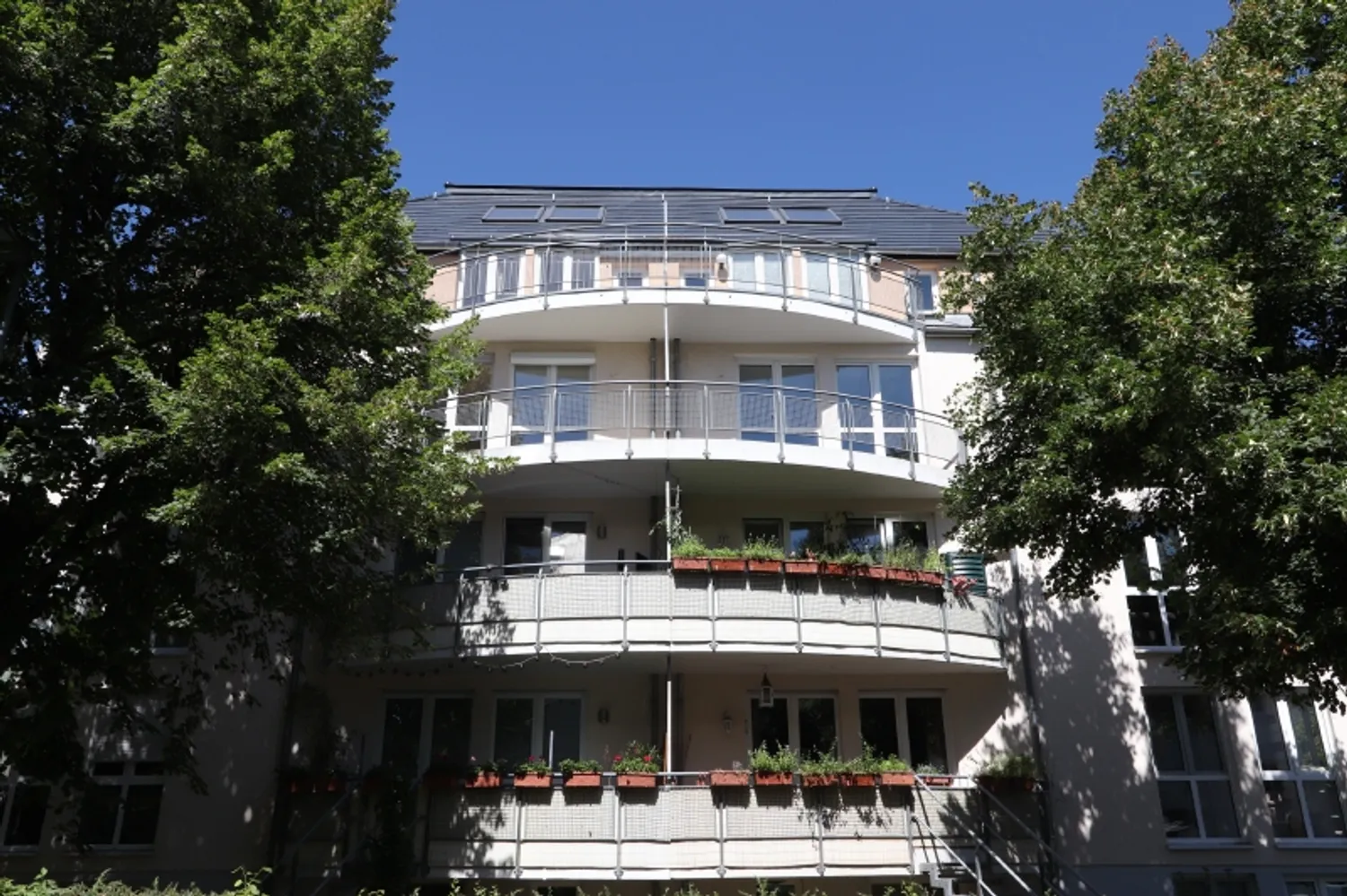 4 Zimmer Wohnung mit 106 m² in Chemnitz – Bild 2