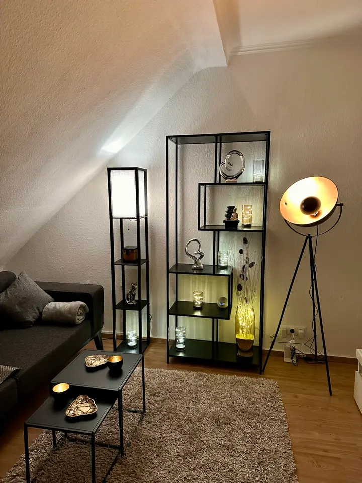 2 Zimmer Wohnung mit 55 m² in Köln – Bild 2