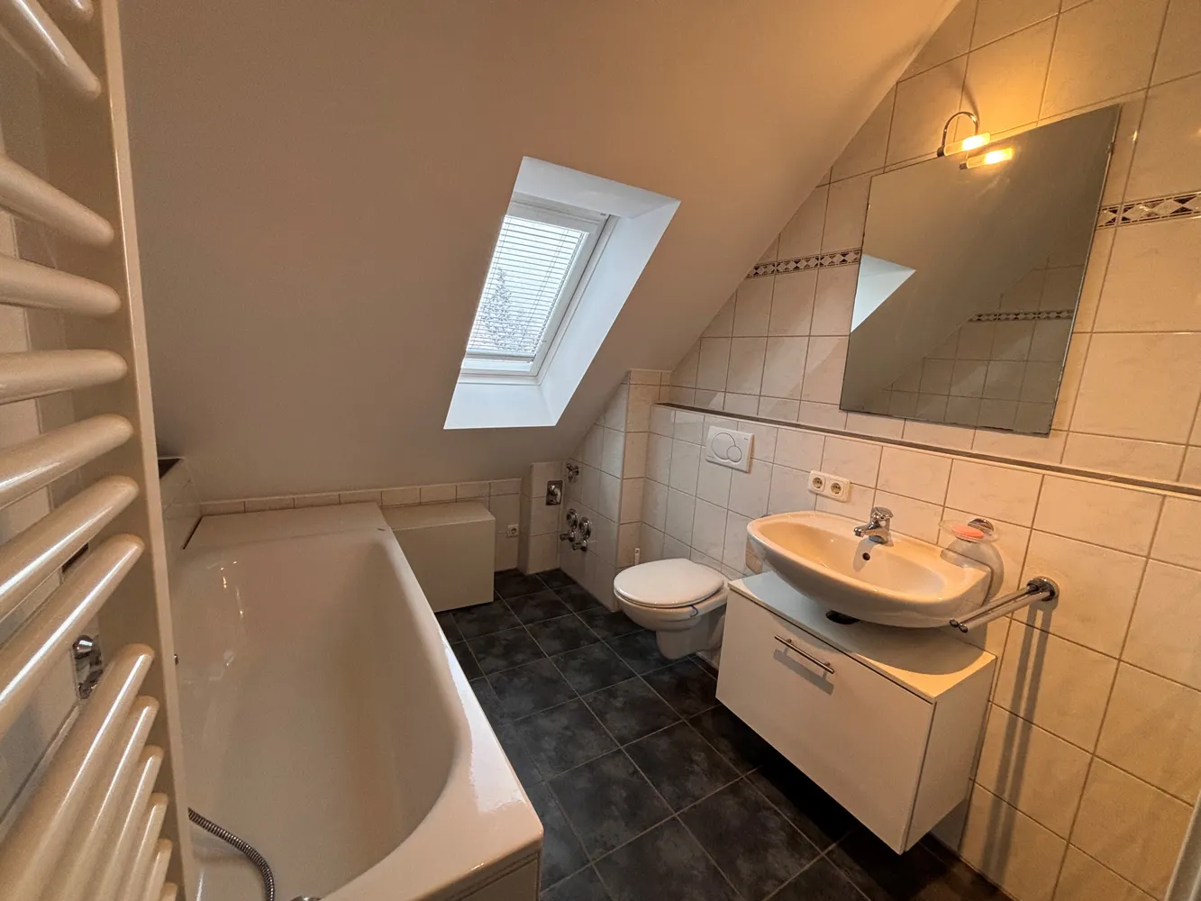 3 Zimmer Wohnung mit 52 m² in Regensburg – Bild 3
