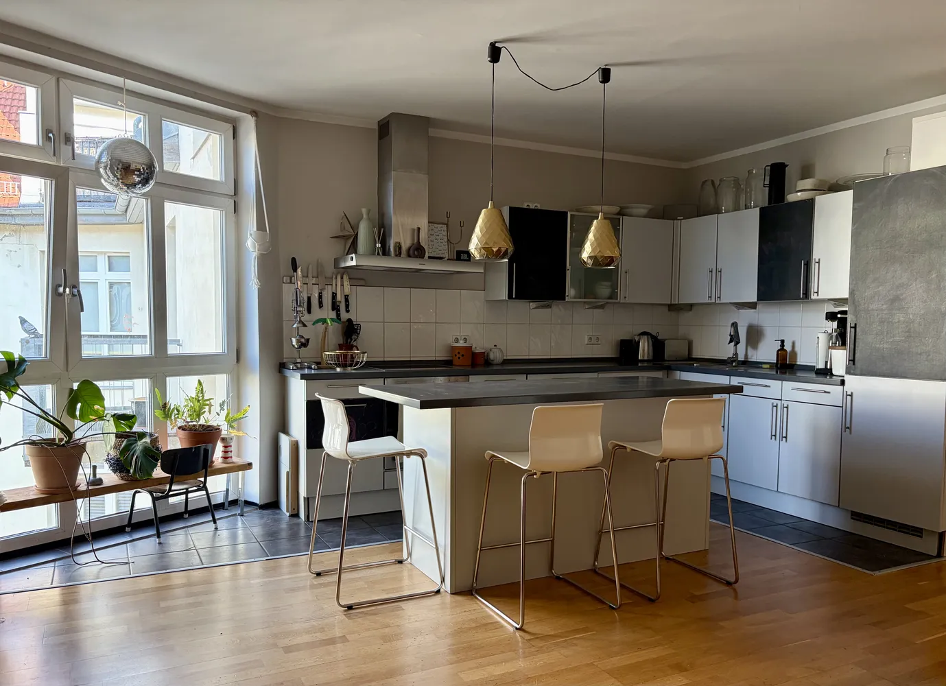 2 Zimmer Wohnung mit 80 m² in Berlin – Bild 4