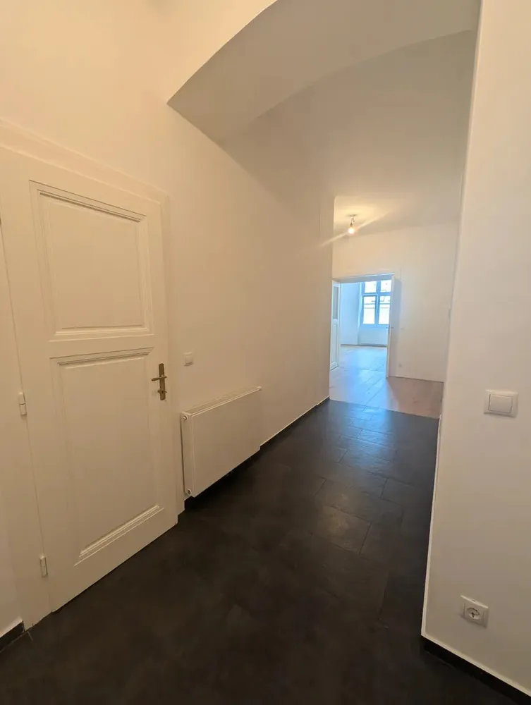 4 Zimmer Wohnung mit 150 m² in Köln – Bild 3