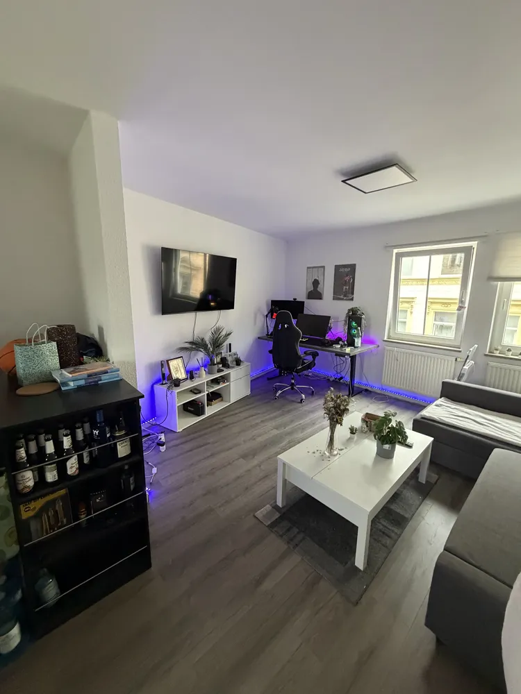 2 Zimmer Wohnung mit 46 m² in Halle (Saale) – Bild 1