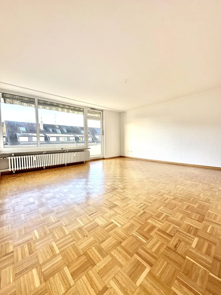 3 Zimmer Wohnung mit 93 m² in Düsseldorf – Bild 2