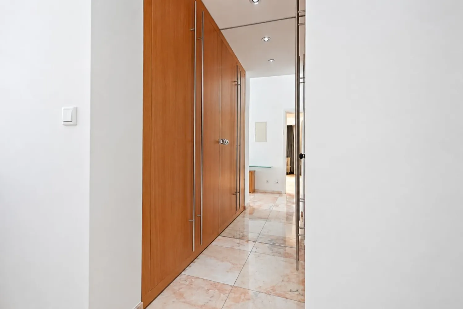4 Zimmer Wohnung mit 140 m² in Düsseldorf – Bild 10