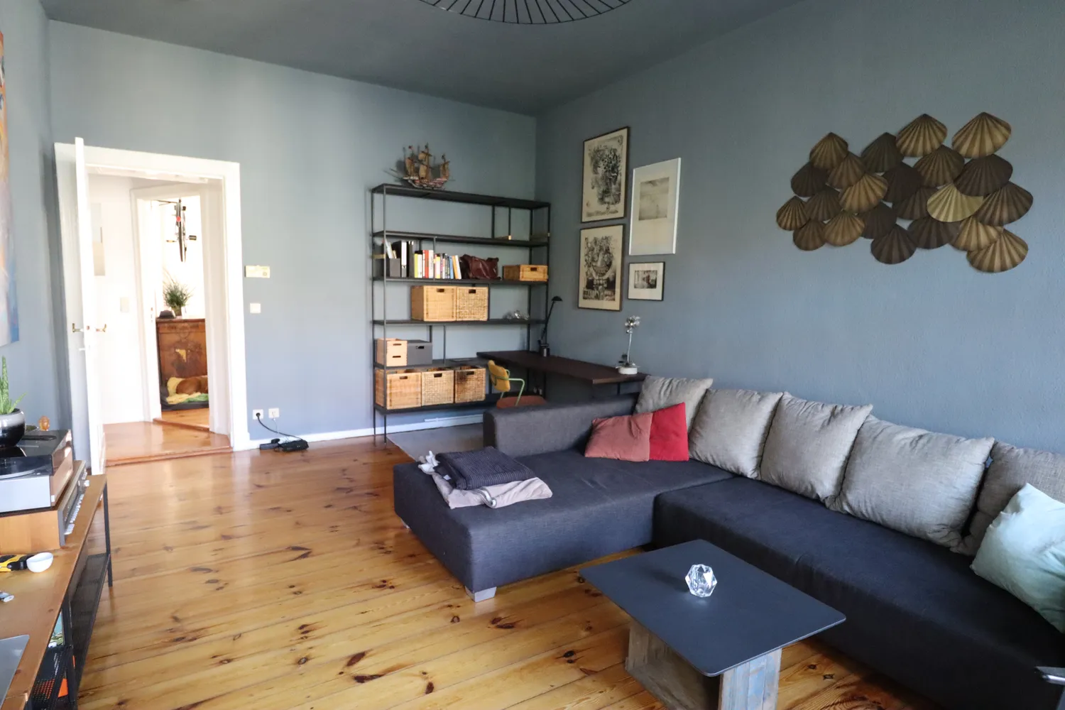 2 Zimmer Wohnung mit 76 m² in Berlin – Bild 2