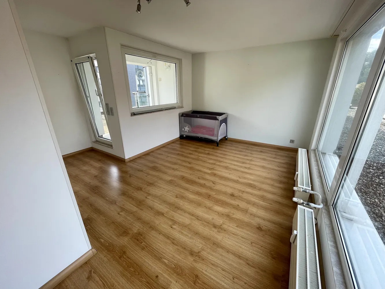 5 Zimmer Wohnung mit 135 m² in Saarbrücken – Bild 4