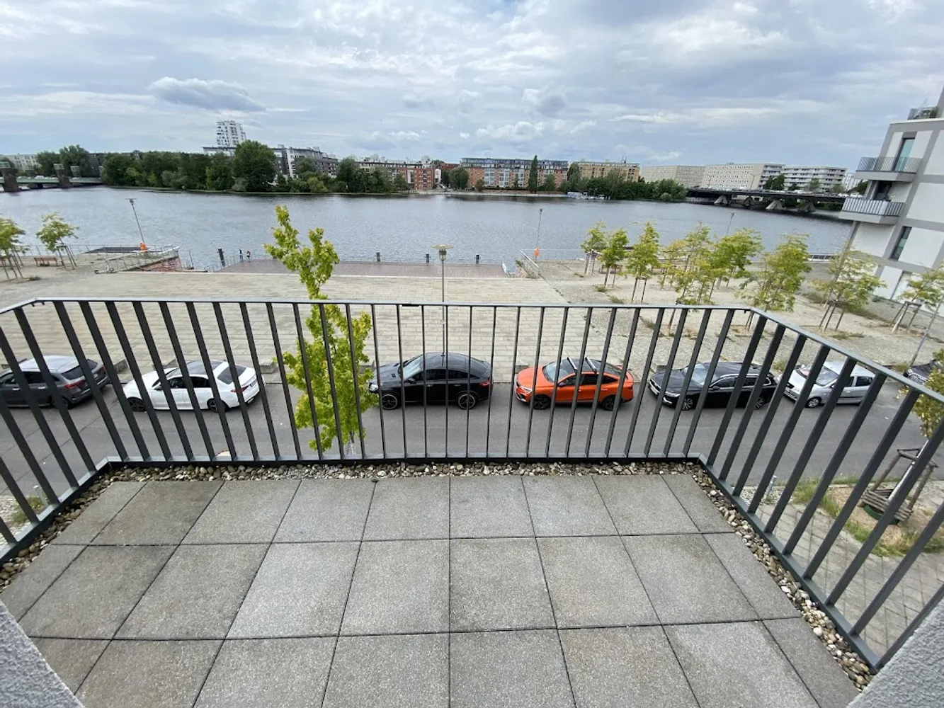 2 Zimmer Wohnung mit 65 m² in Berlin – Bild 4
