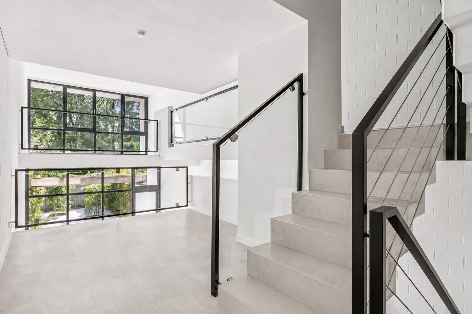 4 Zimmer Wohnung mit 142 m² in Düsseldorf – Bild 3