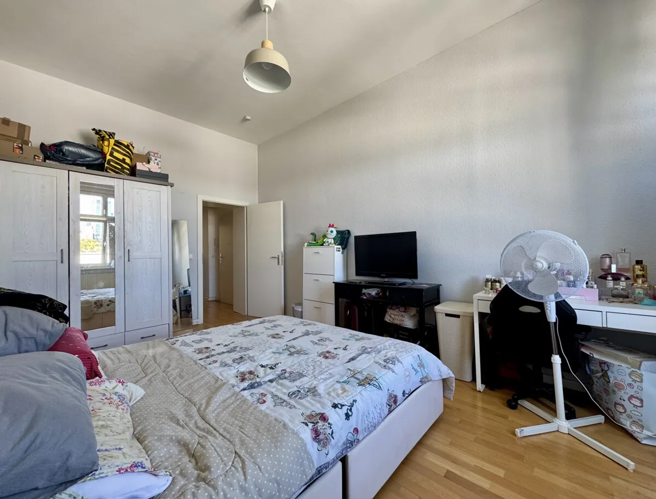 2 Zimmer Wohnung mit 79 m² in Düsseldorf – Bild 4
