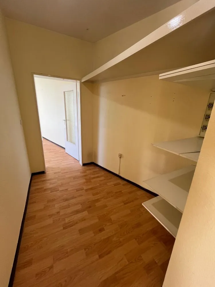 2 Zimmer Wohnung mit 81 m² in Berlin – Bild 7
