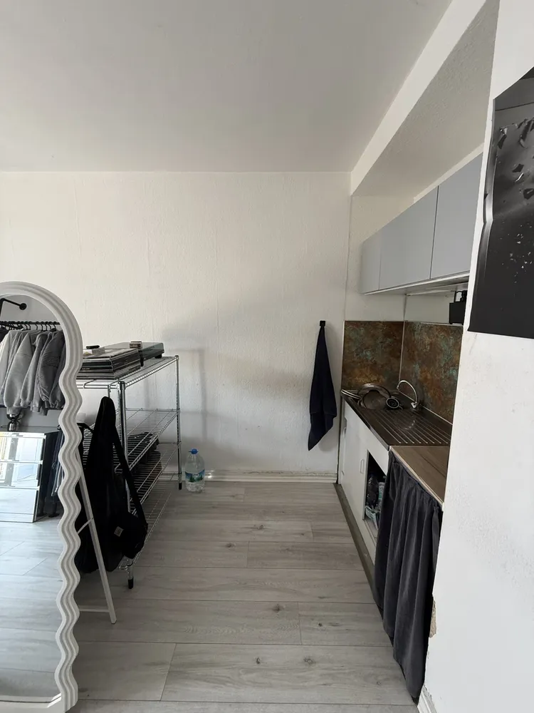 1 Zimmer Wohnung mit 20 m² in Köln – Bild 3