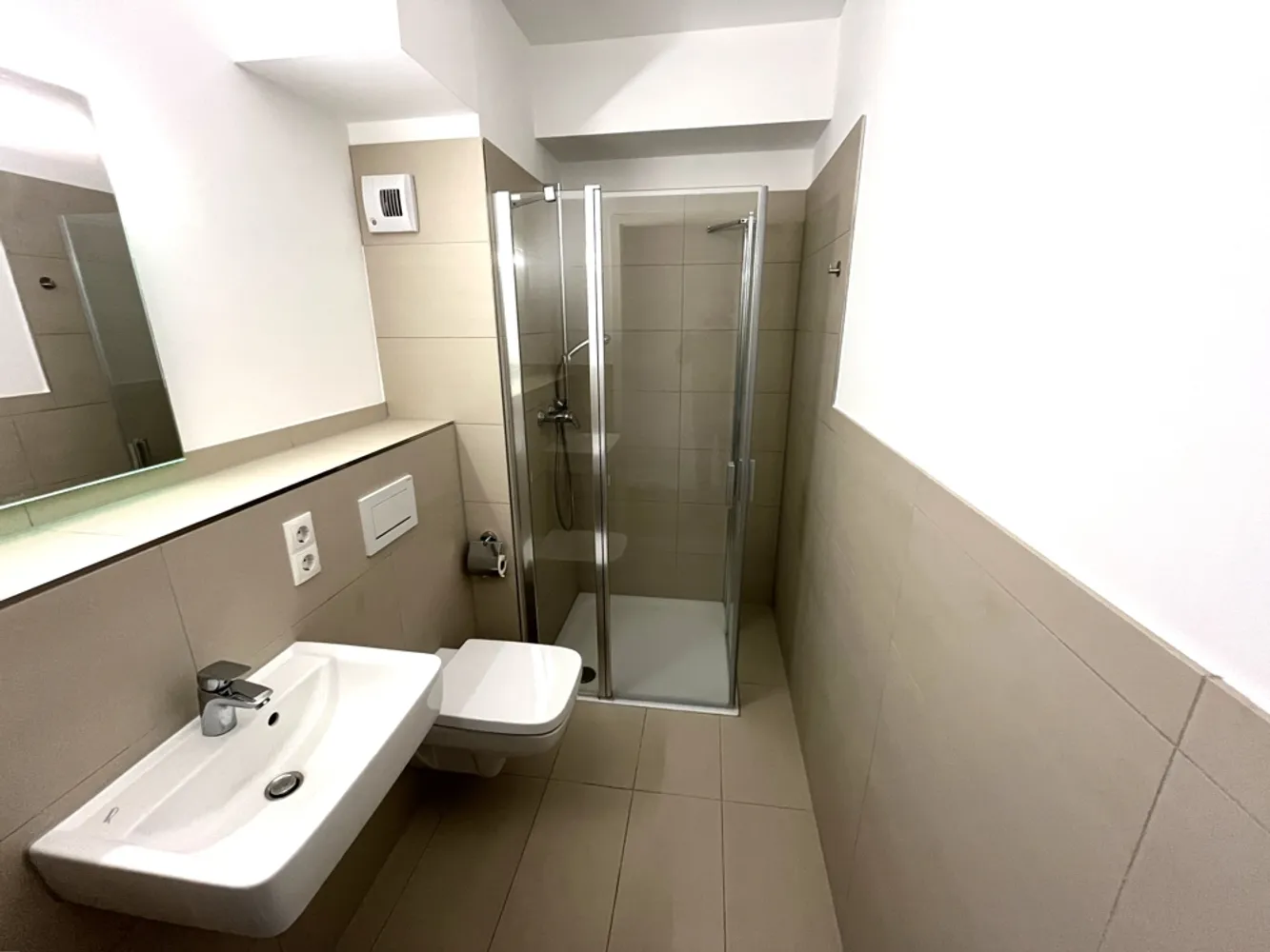 2 Zimmer Wohnung mit 83 m² in Kiel – Bild 8