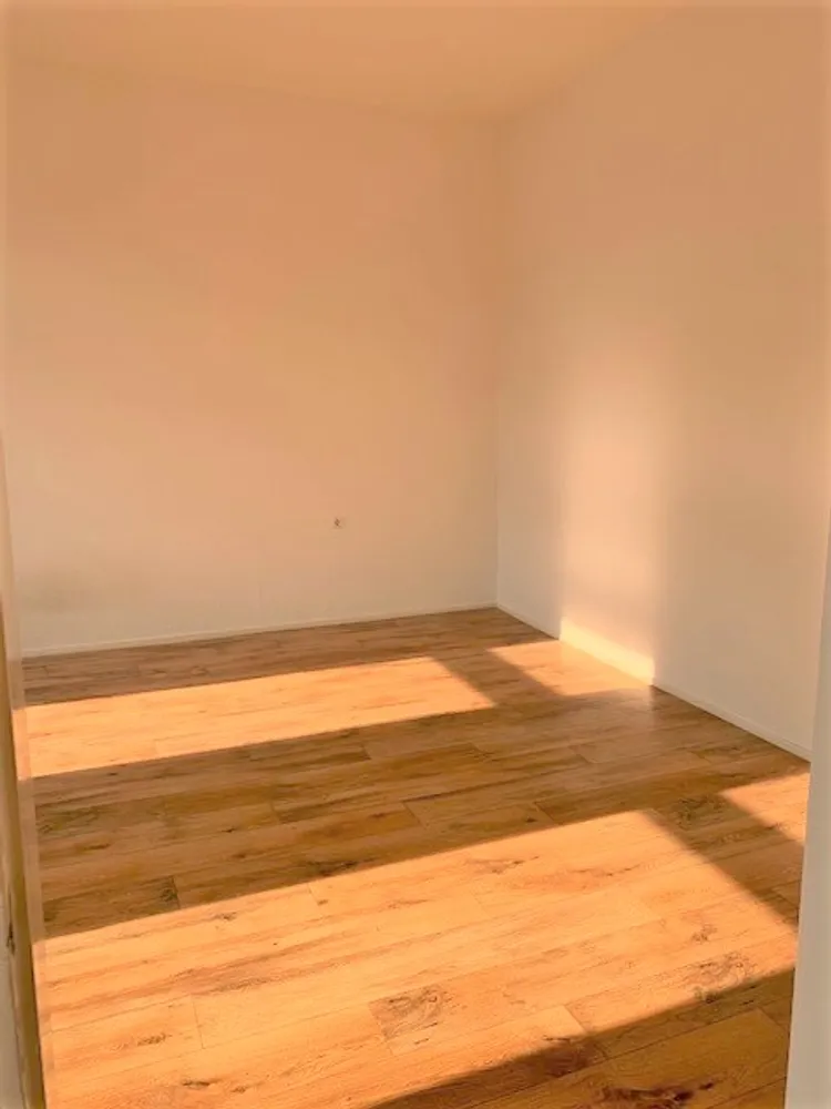 2 Zimmer Wohnung mit 60 m² in Duisburg – Bild 8