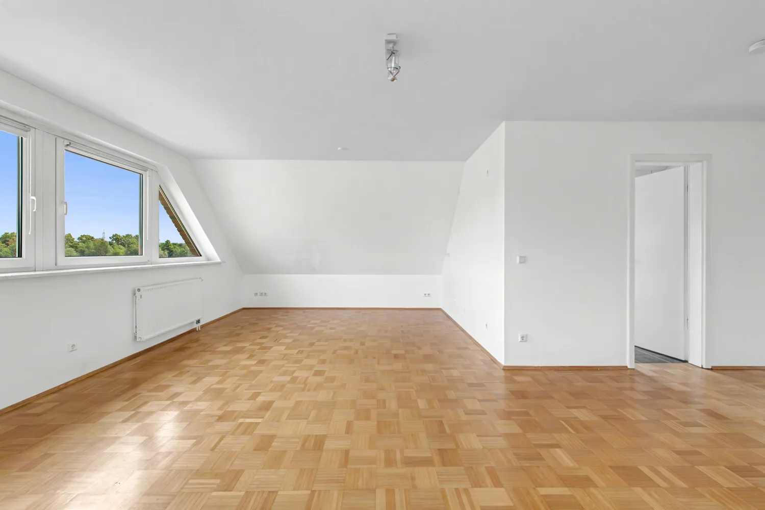 5 Zimmer Wohnung mit 175 m² in Düsseldorf – Bild 4