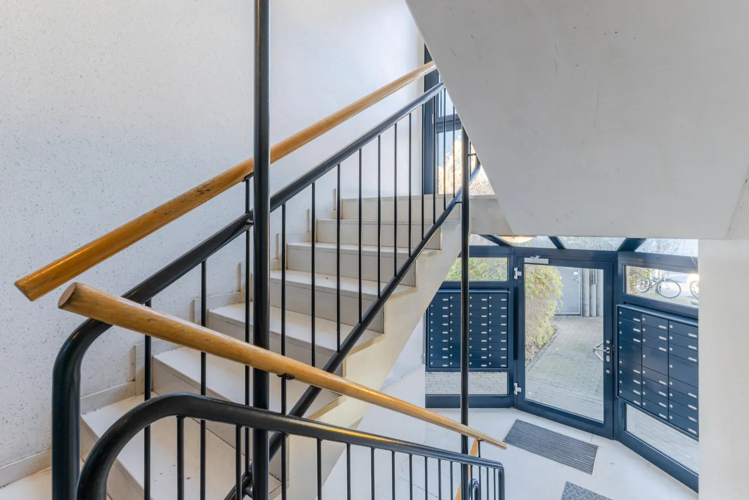 1 Zimmer Wohnung mit 27 m² in Köln – Bild 12