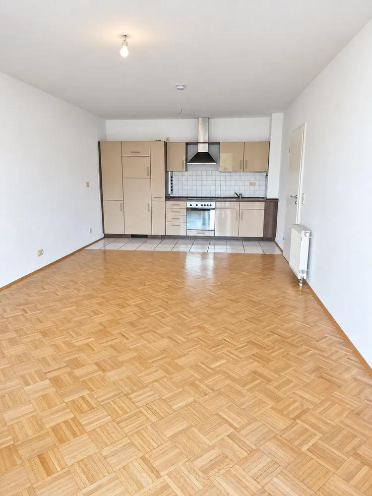 2 Zimmer Wohnung mit 67 m² in Leverkusen – Bild 2