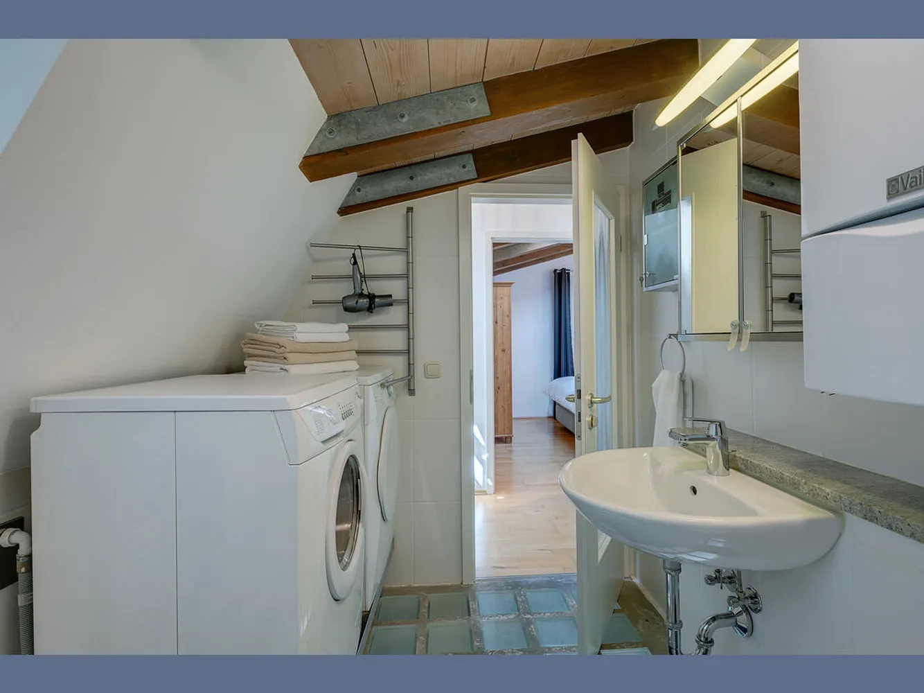 4 Zimmer Wohnung mit 90 m² in München – Bild 12