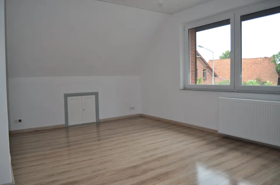 5 Zimmer Wohnung mit 110 m² in Verden (Aller) – Bild 2