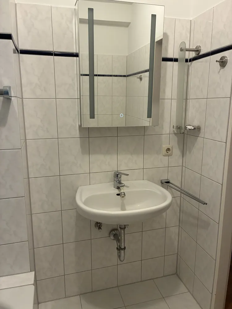1 Zimmer Wohnung mit 28 m² in Frankfurt am Main – Bild 8