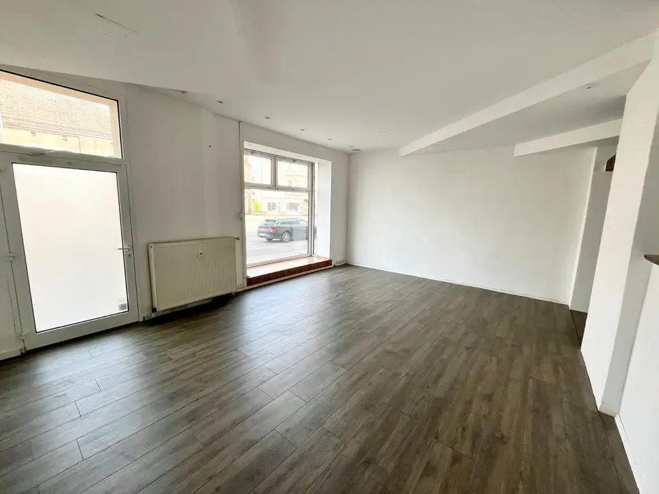 1 Zimmer Wohnung mit 96 m² in Bitterfeld-Wolfen – Bild 2
