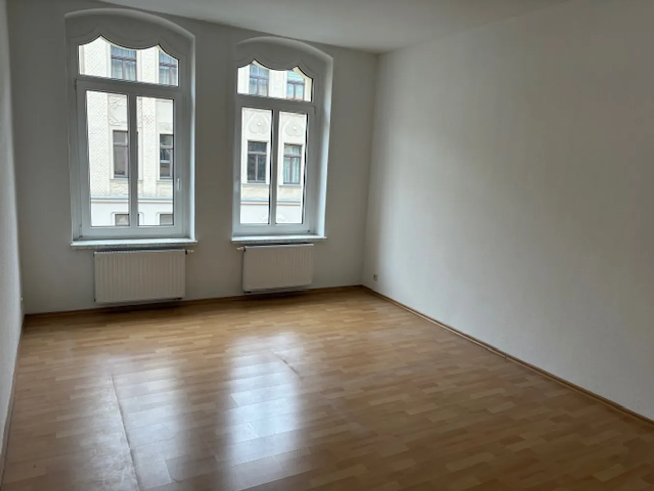 3 Zimmer Wohnung mit 97 m² in Halle (Saale) – Bild 3