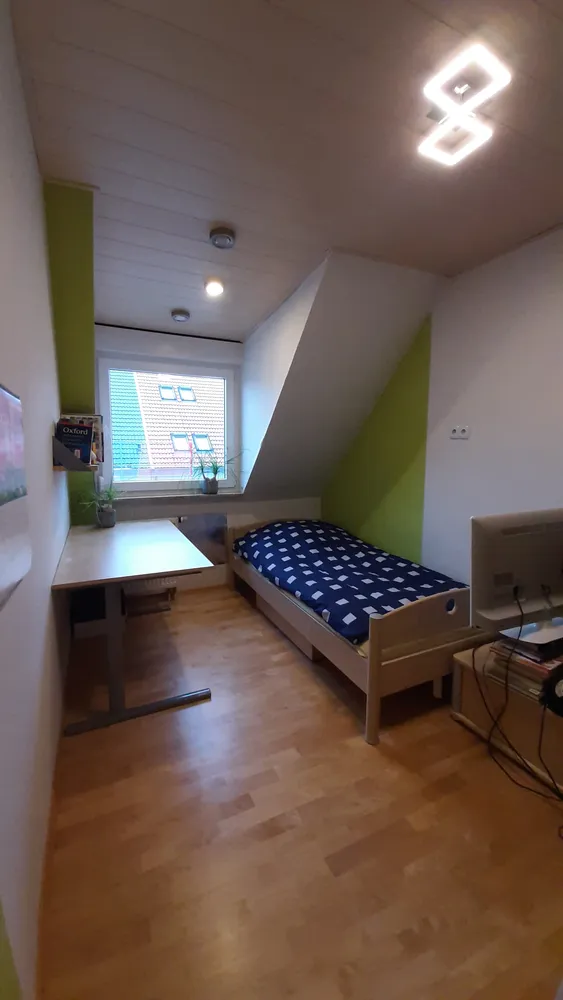 3 Zimmer Wohnung mit 75 m² in Karlsruhe – Bild 4