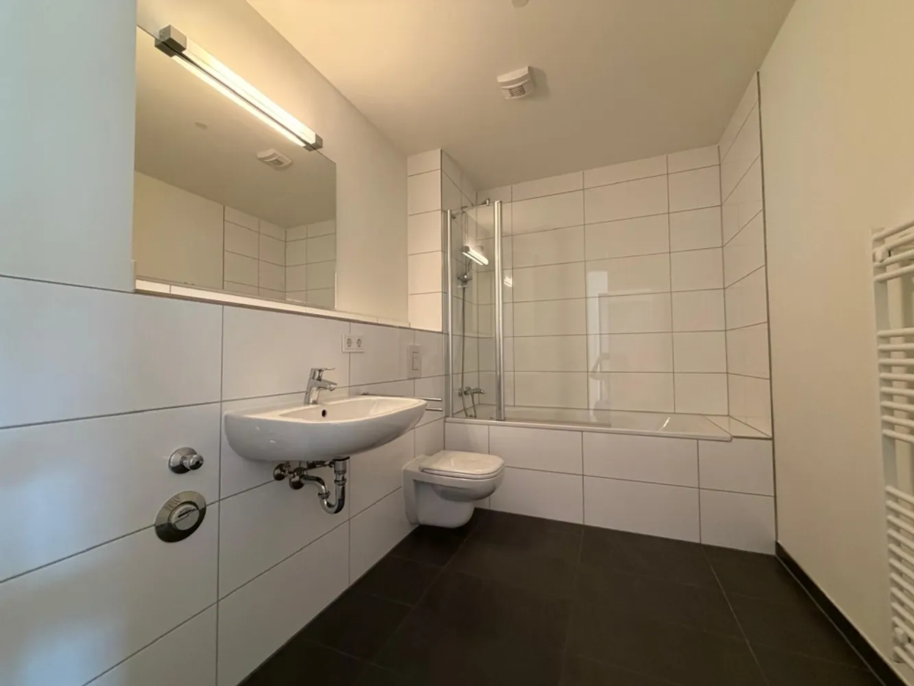 2 Zimmer Wohnung mit 74 m² in Stuttgart – Bild 4