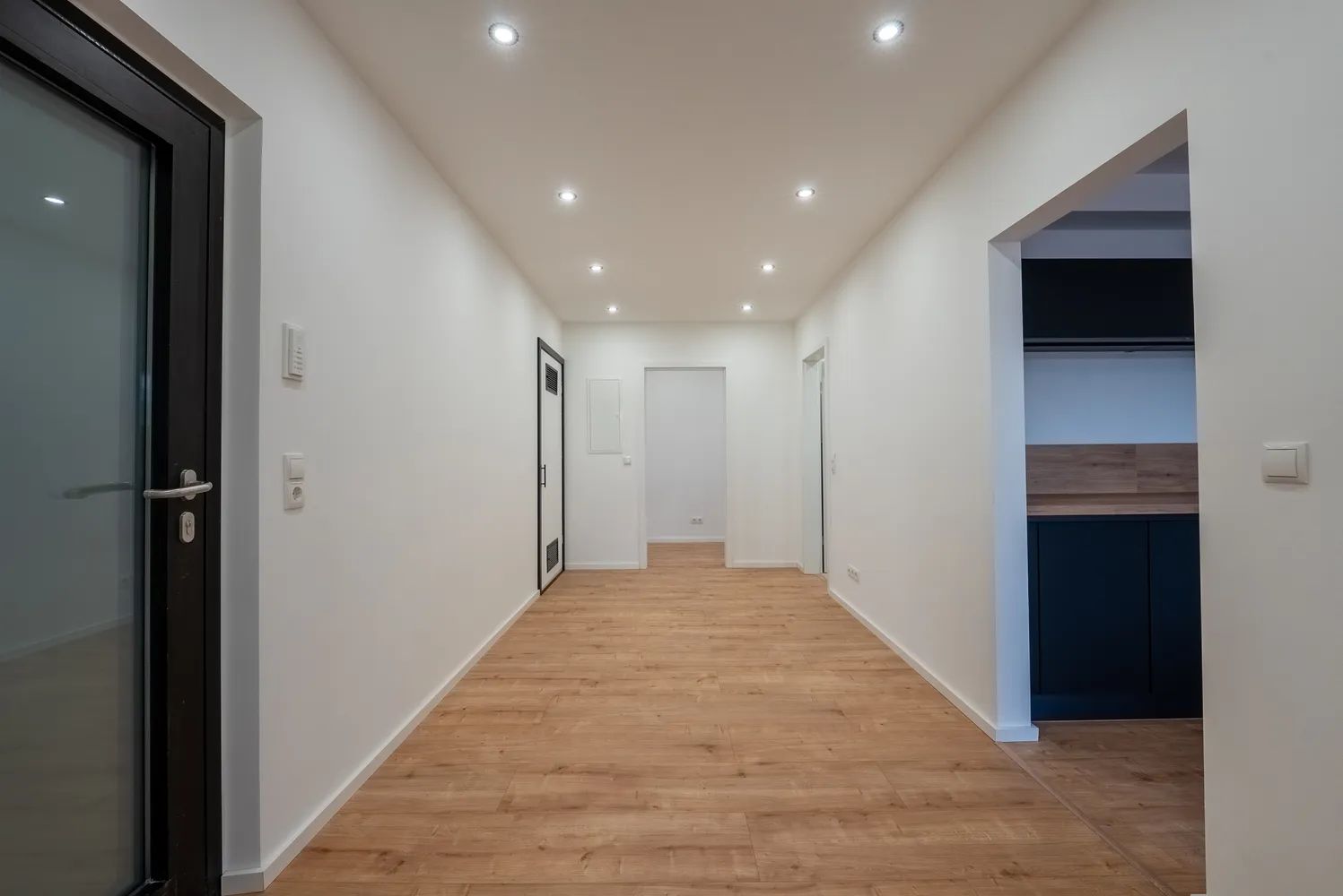 4 Zimmer Wohnung mit 125 m² in Neuwied – Bild 4