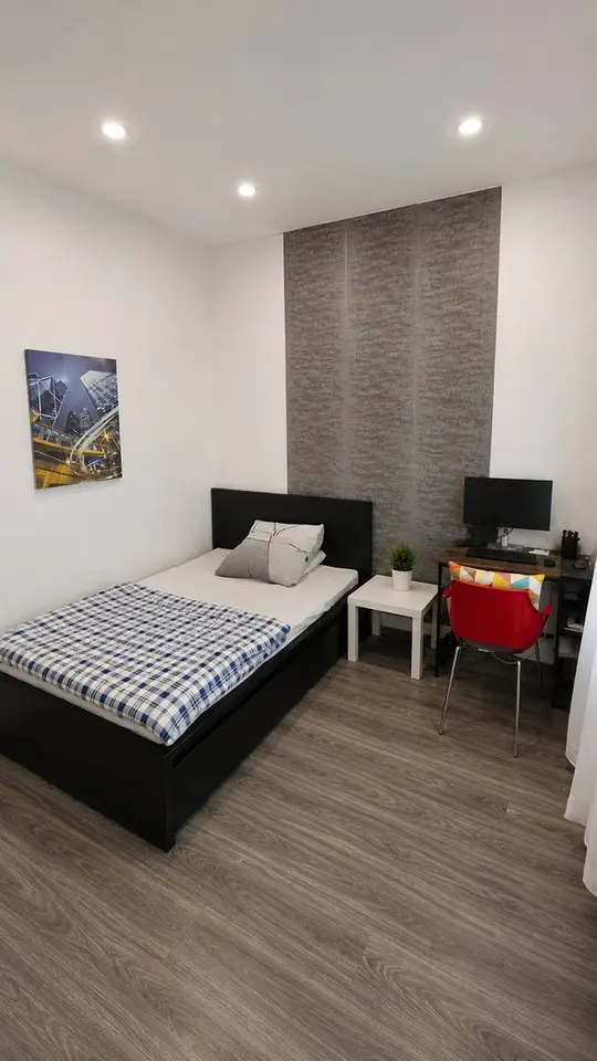 WG-Zimmer mit 24 m² in Aachen – Bild 1