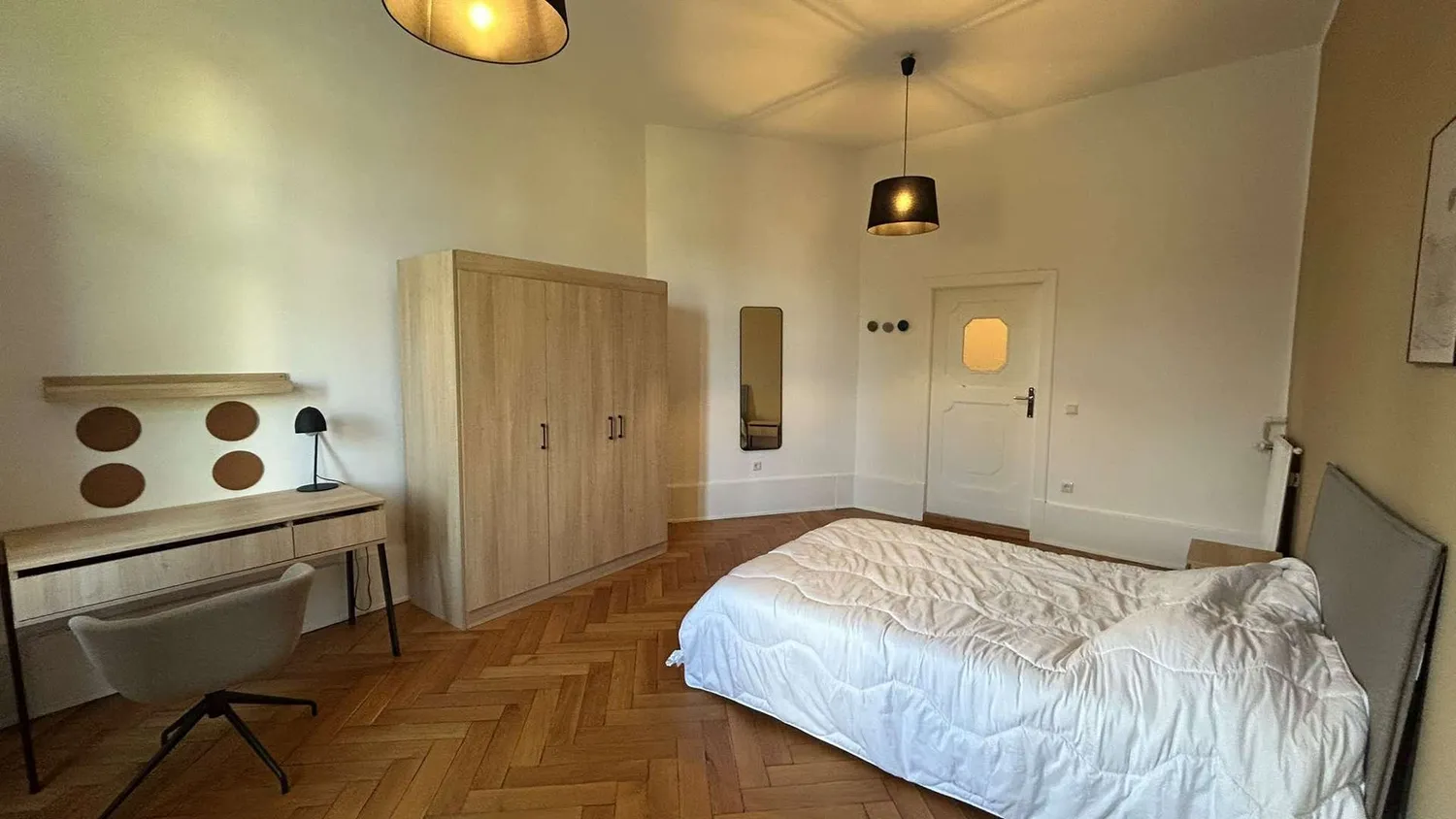 7 room apartment with 189 m² in Berlin – Photo 3