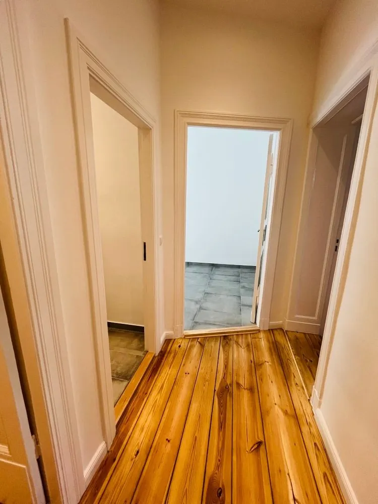 2 Zimmer Wohnung mit 86 m² in Berlin – Bild 10
