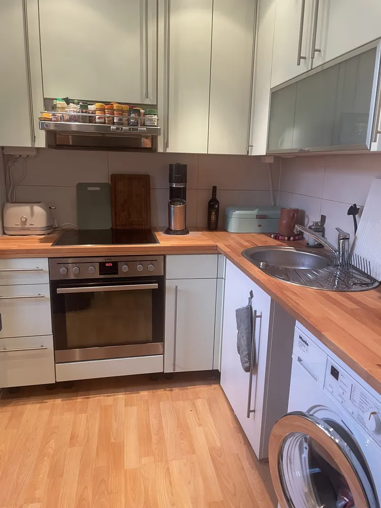 2 Zimmer Wohnung mit 55 m² in Köln – Bild 2