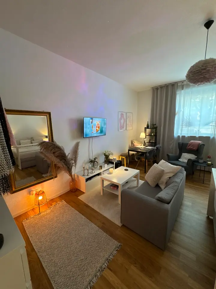 2 room apartment with 43 m² in Frankfurt am Main – Photo 2