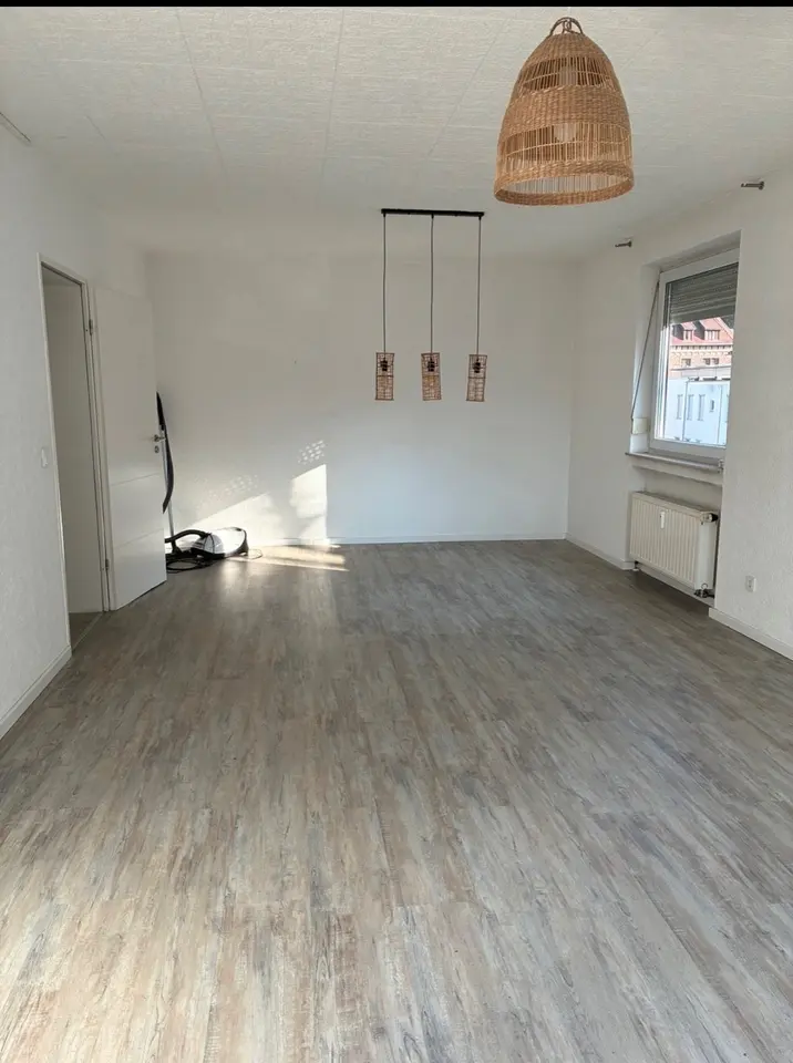 2 Zimmer Wohnung mit 75 m² in Saarbrücken – Bild 1