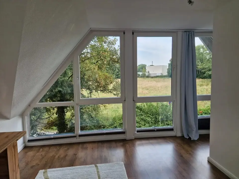 4 Zimmer Wohnung mit 130 m² in Bergisch Gladbach – Bild 4