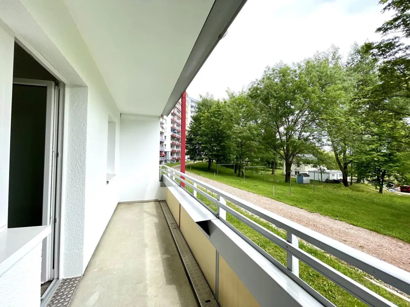 1 room apartment with 36 m² in Chemnitz – Photo 3