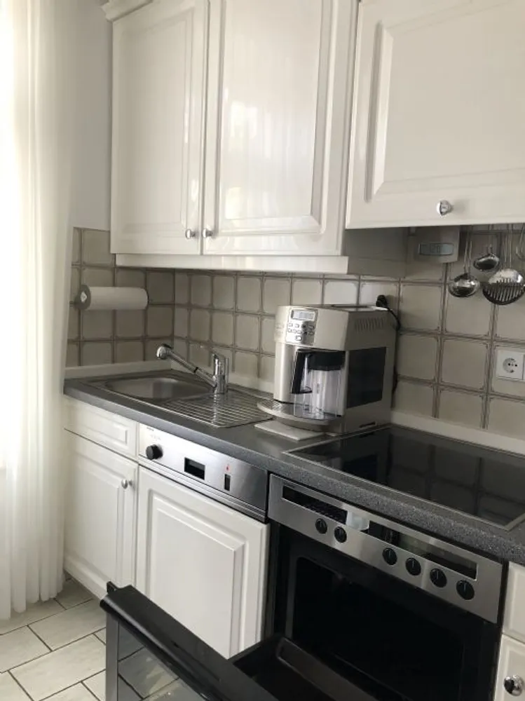 3 Zimmer Wohnung mit 86 m² in Düsseldorf – Bild 4