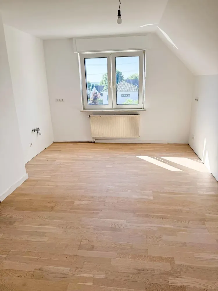 2 Zimmer Wohnung mit 60 m² in Solingen – Bild 1