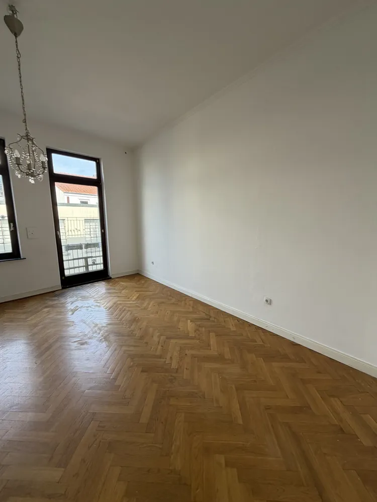 5 Zimmer Wohnung mit 140 m² in Bremen – Bild 1