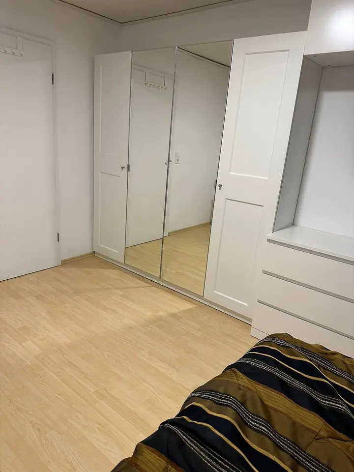 Shared room with 89 m² in Stuttgart – Photo 5