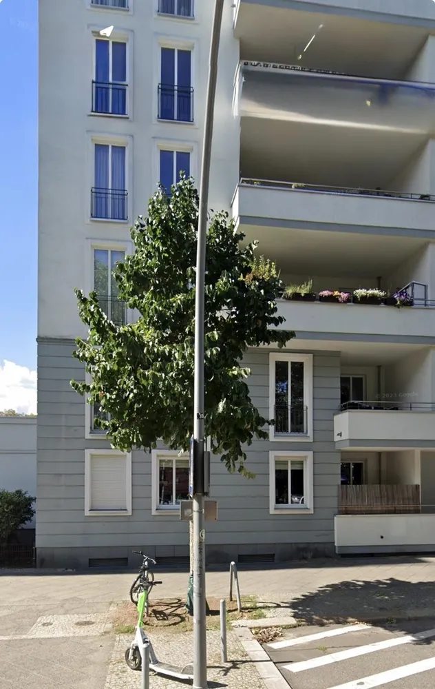 2 Zimmer Wohnung mit 82 m² in Berlin – Bild 2