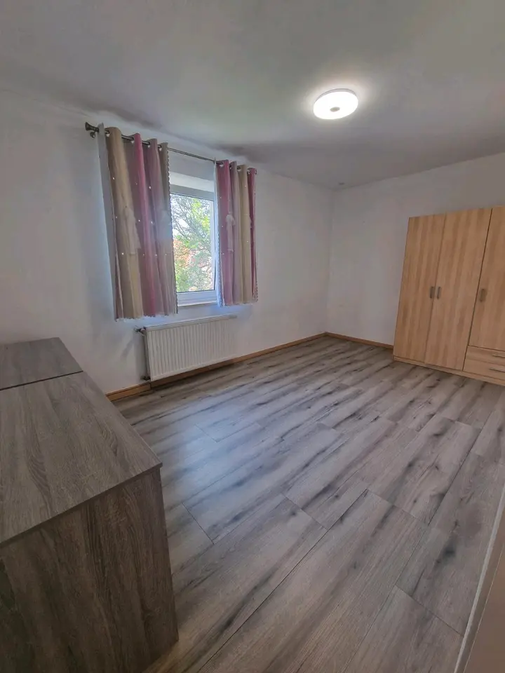 4 Zimmer Wohnung mit 80 m² in Hof – Bild 2